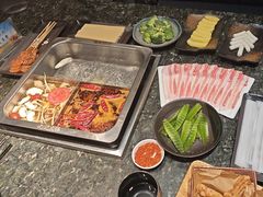 -重庆九记老火锅(广场店)