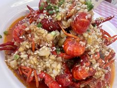 -捌贰虾蟹·江湖菜馆(江汉路店)