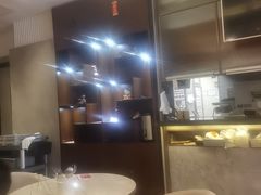 -必胜客(滨江店)
