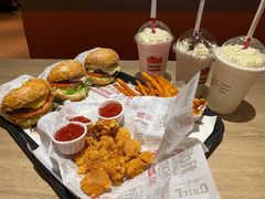 -The Habit Burger Grill 哈比特汉堡(复兴soho店)