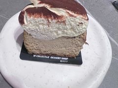 -W COLLECTIVE  DESSERT SHOP