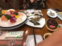 -青瓦餐厅·生鱼片·韩园烤肉(西塔店)