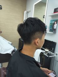 -朗峰专业美发沙龙