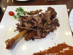 -赶海部落海鲜城(海阳路店)