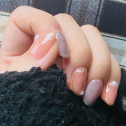 -吉吉靓甲美睫