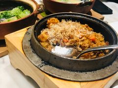 -香港百合居(LCM置汇旭辉广场店)