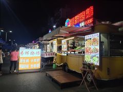 -尊神庙美食文化城