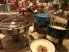 自助取餐区-OPEN開全日自助餐厅·牛肉火锅·海鲜(佛山希尔顿酒店)