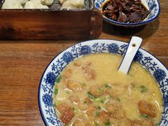 -张家巷美食(南浔店)