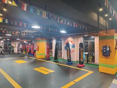 -臻元搏击格斗泰拳拳馆(港隆店)