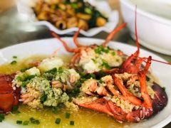 蒜蓉开边蒸龙虾-明记海鲜大排档(巽寮湾店)