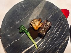 安格斯牛排配灰树花-三嚥阁 La Villa Restaurant