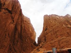 -天山神秘大峡谷