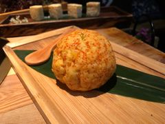 -湊湊火锅·茶憩(杭州湖滨银泰in77店)
