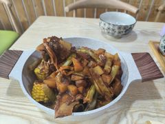 -内蒙焖面大盆骨餐馆(山大路店)