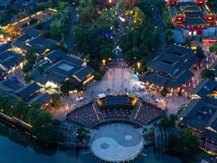 -茅山东方盐湖城景区