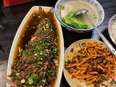-醉八仙热酒馆(渝中店)