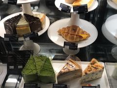 -星巴克臻选(济南万达店)