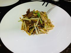 -大理实力希尔顿酒店御璽中餐厅YUXI – CHINESE RESTAURANT