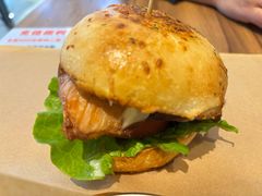 黄金三脆多汁鸡堡-必胜客(蜀山万象汇店)