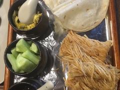 -三只松鼠生活馆(芜湖弋江金鹰店)