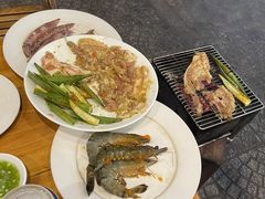 -Hue Ngon Restaurant
