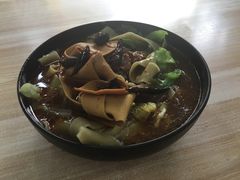 -鹍记特色牛杂面