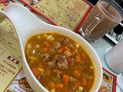 牛尾浓汤通粉-華人 華星冰室(氹仔 店)