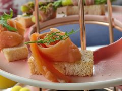 -亚龙湾喜来登·美景台大堂吧