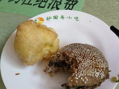 奶油炸糕-护国寺小吃(护国寺总店)