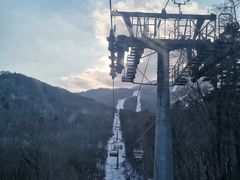 -亚布力新体委滑雪场