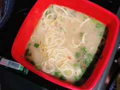-何师烧烤·香辣蟹·川菜·30年老品牌(太古里旗舰店)