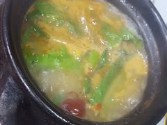 -李记特色罐罐米线(重庆中环大厦店)