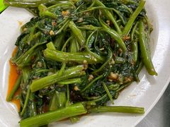 -明记烧鱼美味店