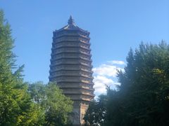 -玲珑塔公园