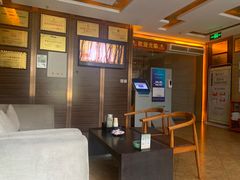 -金色印象·4K影院式足体养生(杨家坪西郊店)