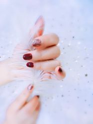 -蜜丝卡伦美甲美睫半永久