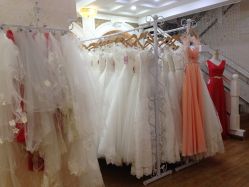 -厦门苏迪尔婚纱礼服批发零售/男装定制