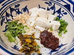 -蜗牛小馆醉乡民谣云南菜(惠新西里店)