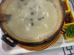 -云晓光头烧烤吧(盛夏店)