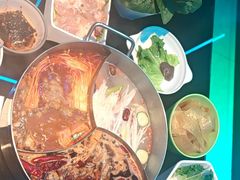 -唯爱KTV聚会餐厅(仙林东城汇店)