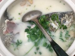 -天乐农家鱼头王(天目湖店)