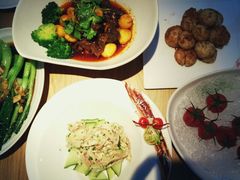 -渝半城经典川粤菜(重庆天地店)