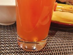 -深圳富苑皇冠假日套房酒店
