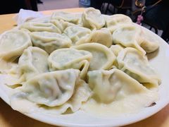 -乡府肉丁水饺(环山路店)