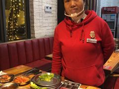 -青瓦炭韩潮烤肉(花园道店)