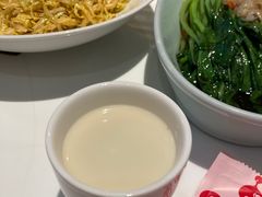 -红樱桃·欢乐餐厅(太原里店)