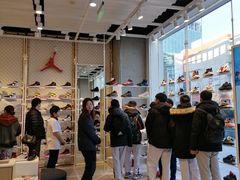 -NIKE KICKS LOUNGE体验店(北京新中关店)