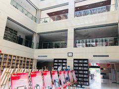 -龙泉图书馆