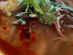 -佬钱湾仔(衣裳街店)